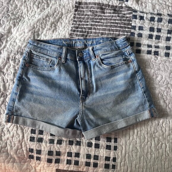 AE Stretch Denim Mom Short - Picture 2 of 4